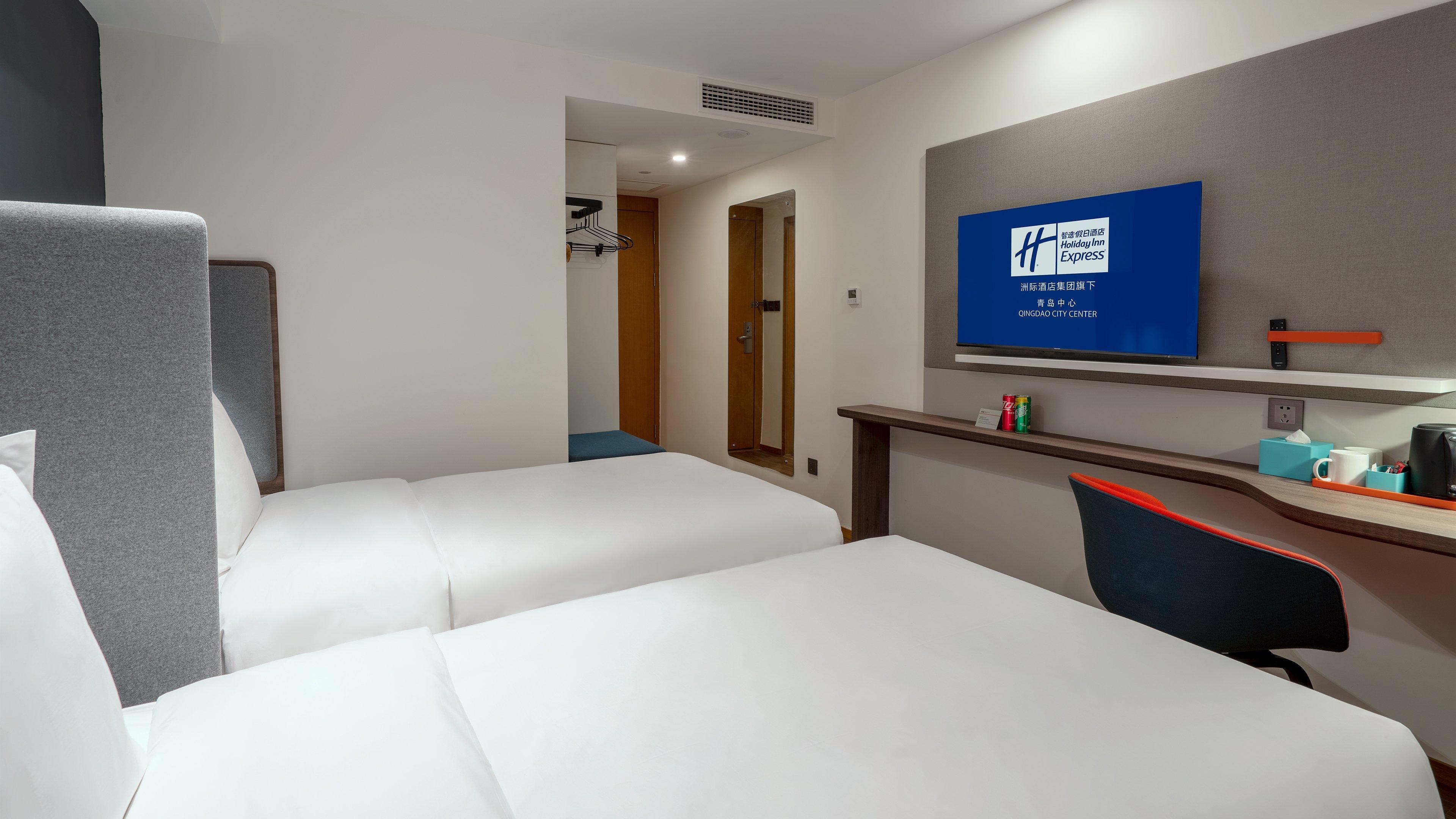 Holiday Inn Express Qingdao City Center By Ihg Exterior photo
