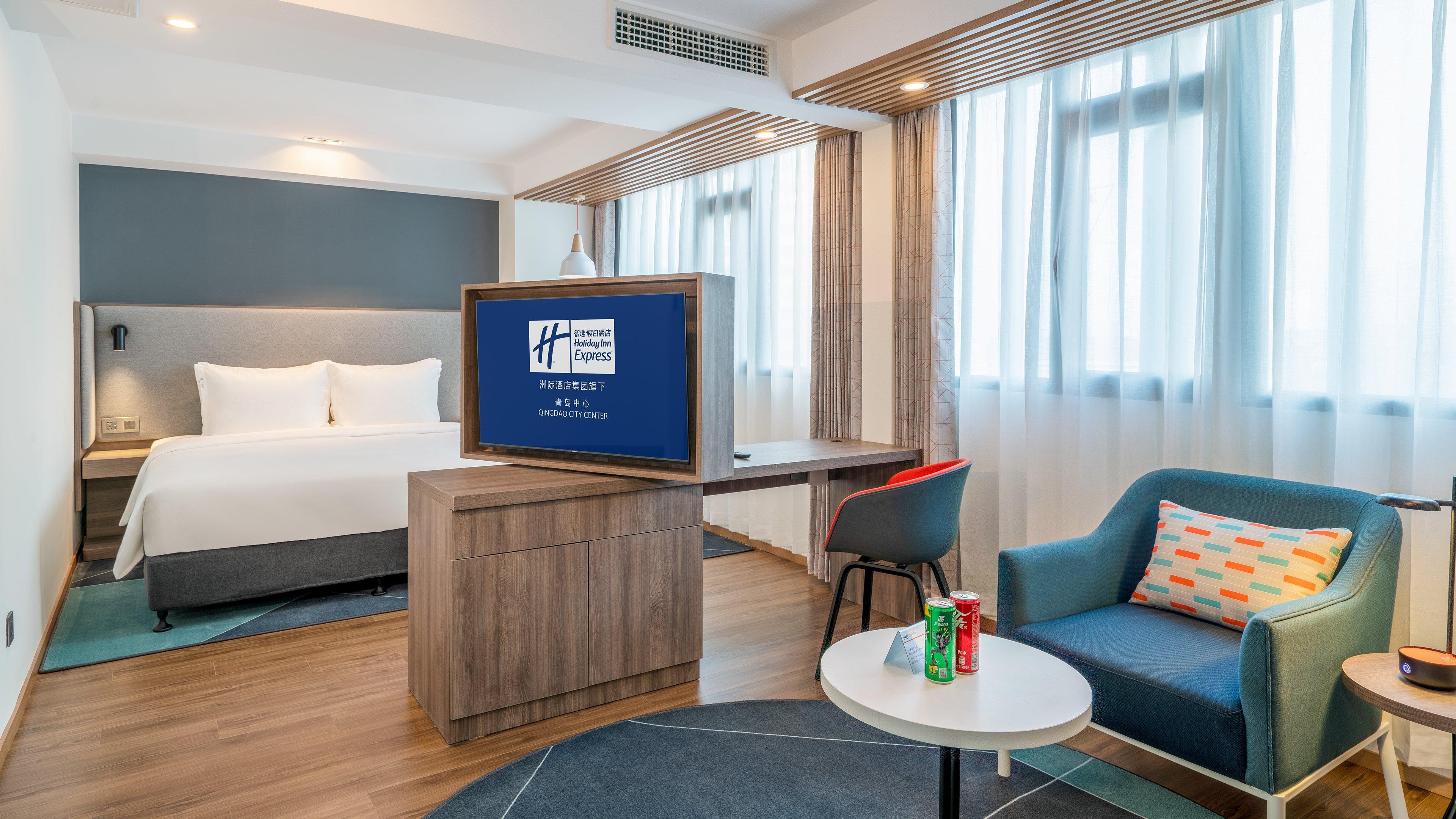 Holiday Inn Express Qingdao City Center By Ihg Exterior photo