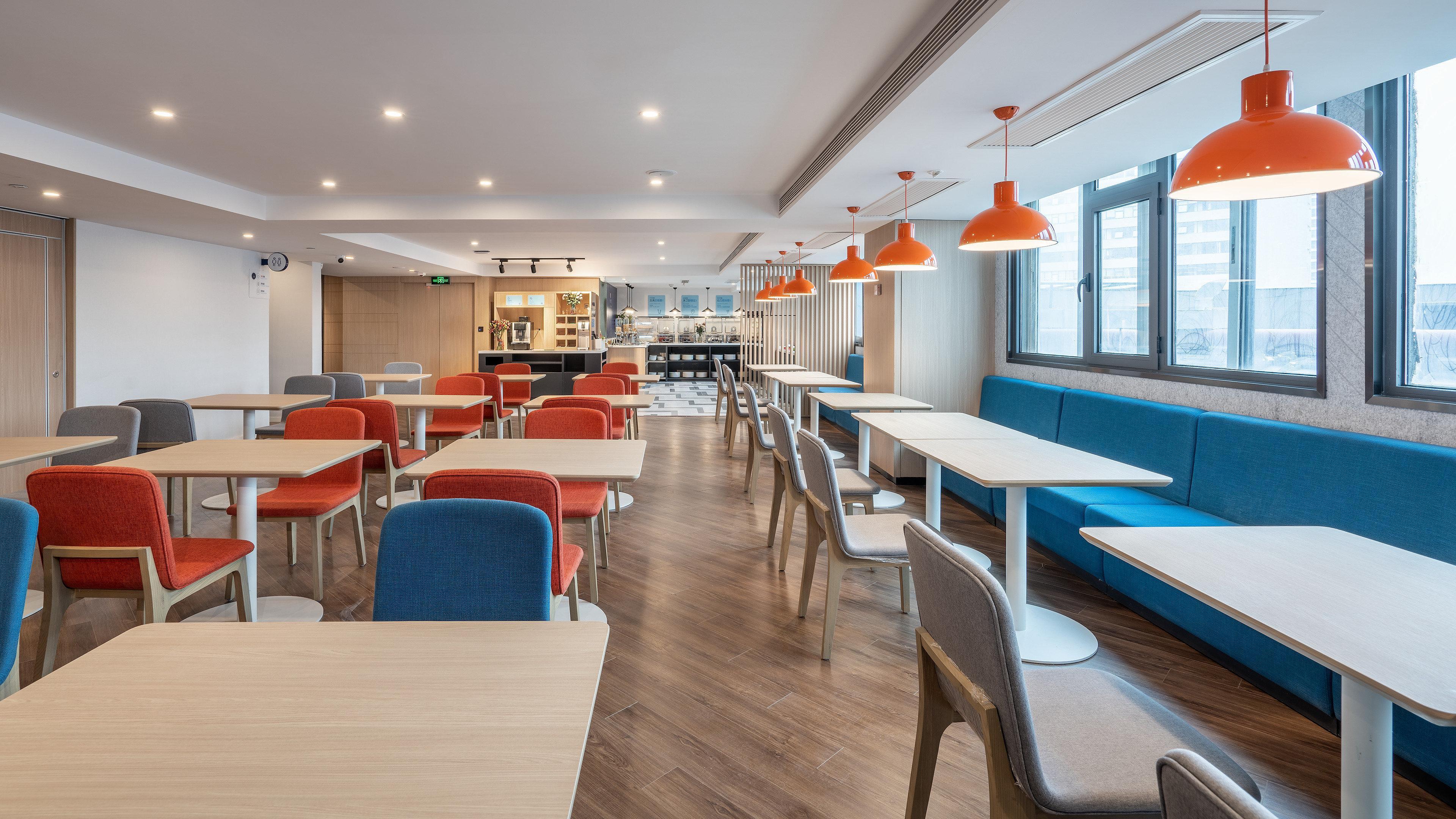 Holiday Inn Express Qingdao City Center By Ihg Exterior photo